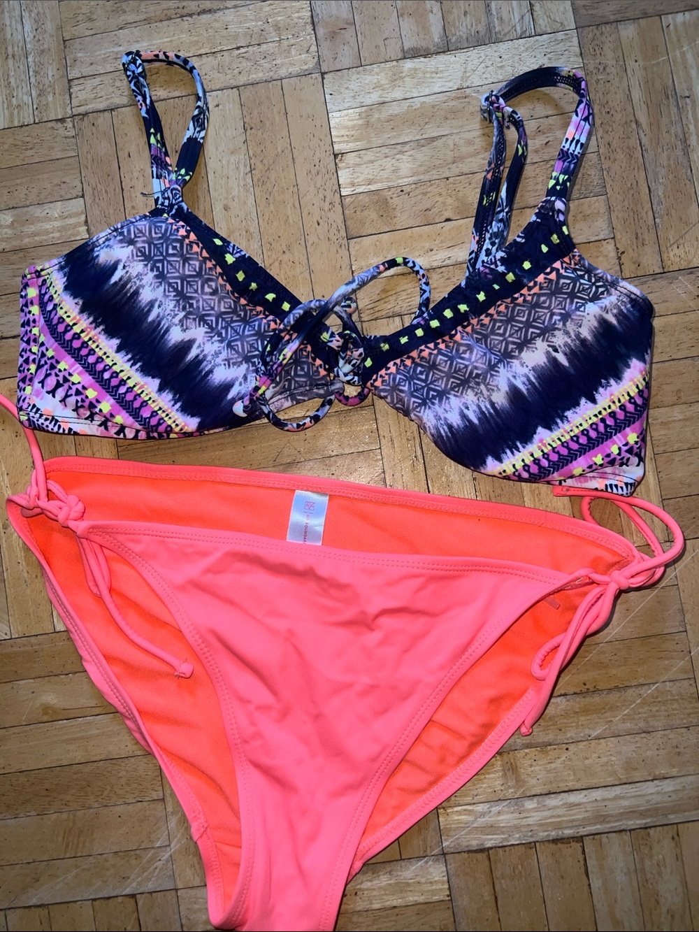 Swim suit